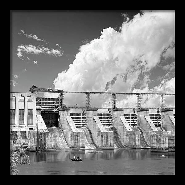 Black and white photo of Great Falls South Carolina dam.